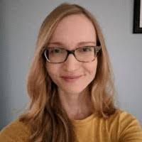 Stefanie Finch's Instagram, Twitter & Facebook