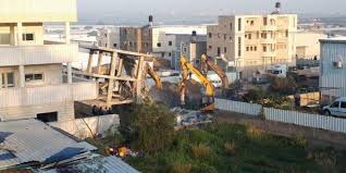 جنود الاحتلال يهاجمون الشبان في حي الشيخ جراح بالقدس المحتلة. ÙÙ„Ø³Ø·ÙŠÙ† Ø§Ù„Ø§Ø­ØªÙ„Ø§Ù„ ÙŠØ¹Ø±Ù‚Ù„ ÙˆÙ‚ÙØ© ØªØ¶Ø§Ù…Ù†ÙŠØ© Ù…Ø¹ Ø§Ù„Ù…Ù‡Ø¯Ø¯Ø© Ù…Ù†Ø§Ø²Ù„Ù‡Ù… Ø¨Ø§Ù„Ø¥Ø®Ù„Ø§Ø¡ ÙÙŠ Ø­ÙŠ Ø§Ù„Ø´ÙŠØ® Ø¬Ø±Ø§Ø­ Ø¨Ø§Ù„Ù‚Ø¯Ø³ Menafn Com
