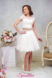 Ecco 10 tra i modelli più belli proposti dagli stilisti. Abiti Da Sposa Corti Due Pezzi Crop Top E Gonna A Campanasposatelier