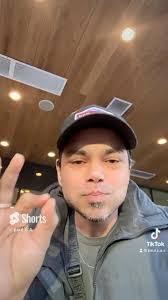 Paul Sa's Instagram, Twitter & Facebook