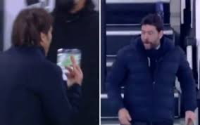 La posta in palio è alta e gli animi sono caldi all'allianz stadium, come conferma la lite tra leonardo bonucci e antonio conte, avvenuta nella. Qx1q708g8lwvhm