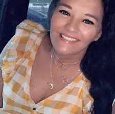 Women having grand kids by 40