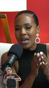 Renae Lewis's Instagram, Twitter & Facebook