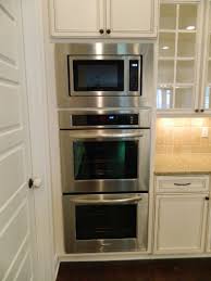 Double Oven With Microwave Oven In Kitchen Nelson Http Www Thekitchensofsk Com Nelson Html Double Oven Kitchen Kitchen Oven Outdoor Kitchen Appliances