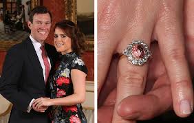 If princess eugenie's wedding ring looks anything like her engagement ring, i might go into cardiac arrest. Katy Perry S Engagement Ring Looks Like Princess Eugenie S And Kate Middleton S Rings Purewow
