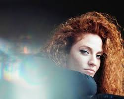 She could sing sultry ballads, sweet jazz and imitate every instrument. 92 British Singer Female Ideas Singer Female Celebrities