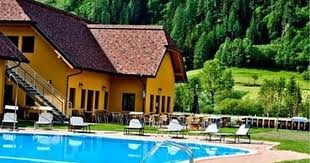 Bella Austria Is Een Gezellige Niet Zo Grote Familiecamping Gelegen In Het Hart Van De Provincie Stiermarken In Het Zuiden Vakanties Vakantie Ideeen Vakantie