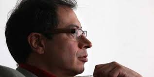 Regresaremos paulatinamente al pico y placa por horas Gustavo Petro