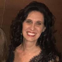 Linda Kuczynski's Instagram, Twitter & Facebook