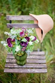 Spring Bouquet In The Garden Via Gypsypurplehometumblr Gardening Hat Beautiful Flowers Pretty Flowers