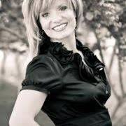 Audra Vick's Instagram, Twitter & Facebook