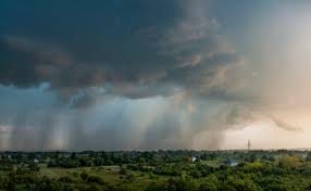 Es sah erst nach einem harmlosen landregen aus und wurde zu einem der schwersten unwetter seit jahrzehnten. Gewitter In Karnten Und Tirol In Der Nacht Auch In Wien