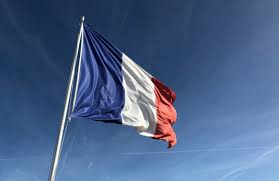 France is experiencing one of its biggest strikes in decades as public sector workers protest. Franciya Zapretila Polety Belavia Reform By