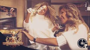 Die geissens (@die.geissens) bei tiktok | 517.8k likes. Carmen Geiss Aneta Sablik Feat Bars And Melody Johnny Orlando Christmas Fever Youtube