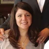 Laura Tucciarone's Instagram, Twitter & Facebook