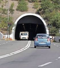 Plaza peaje tunel el melón. Tunel El Melon Inicia Su Nueva Concesion Con Rebajas De Hasta 1 200 En Los Peajes Plataforma Urbana
