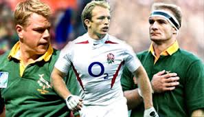 Morgan freeman'ın nelson mandela rolüyle seyirci karşısına çıktığı filmde, matt damon güney afrika rugby takımı kaptanı rolünde muhteşem bir başarı gösteriyor. Matt Dawson Meets Matt Damon And Francois Pienaar Rugbydump Rugby News Videos