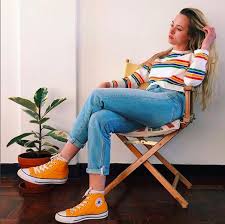 Black And Yellow Converse Shirt Converse Chuck 70 High Top Yellow High Top Converse Outfits High Tops Outfit Yellow Converse