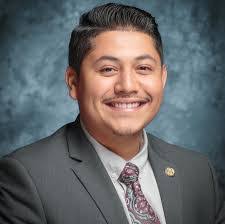 Abel Pineda's Instagram, Twitter & Facebook