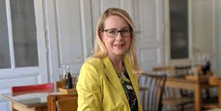 — katharina schamböck, gabriele lucherini. Das Plant Margarete Schrambock Als Nachstes