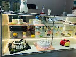 What cake is the biggest flop? Cake Talk Kn Lawan Dambazau Road Zainab Plaza Shop No A8 Kano Nigeria Fabric Store State