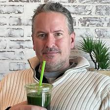 Jason Hommel's Instagram, Twitter & Facebook