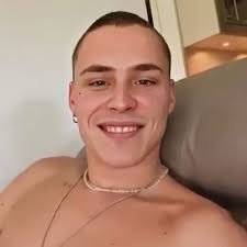 Listen to aron piper on spotify. Aron Piper Aronxsmiles Twitter