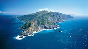 5 Reasons Why And When To Scuba Dive The Catalina Islands In Costa Rica Rushkult