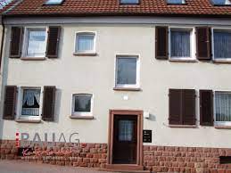 Aufgrund der noch anhaltenden pandemie kann die geschäftsstelle bis auf weiteres nur nach vorheriger terminvereinbarung betreten werden. 3 Zimmer Wohnung Zu Vermieten 67655 Kaiserslautern Mapio Net