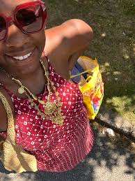 3 pair of “cheater glasses” for $6.99.....whoohoo....