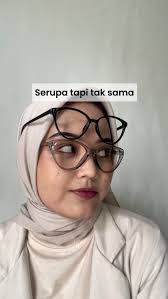 Say hello to our “Simple Cat Eye”, Buat kalian yang suka pakai cat eye  frame, wajib nonton video ini sampai habis dan simak perbedaan dari kedua  frame! , Jadi lebih pilih Bounce atau Patricia?, In ...