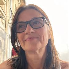 Can someone recommend any good tattoo artist in Swad?