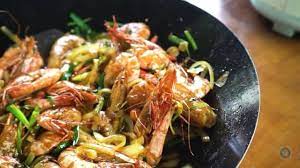 Resep Udang Goreng Mentega Yang Gurih Enak Buat Sahur Resep Di 2021 Resep Resep Udang Udang