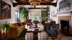 Beautiful spanish colonial ceiling and arched windows. Inside Rainn Wilson S Idyllic Spanish Style Hacienda Architectural Digest
