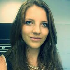 Manuela Gold (@9fa24d285f7d43d)