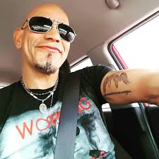 Richard "El Flaquito Con Swing" Nivar