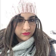 Jessica Romines's Instagram, Twitter & Facebook