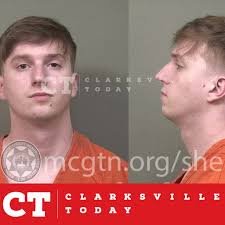 Daniel Jinks's Instagram, Twitter & Facebook