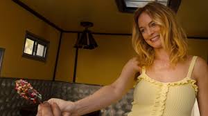 Horner discovers eddie adams, a hot young talent working. R O L L E R G I R L Heather Graham As Banana Girl In Get Shorty S02e06 Boogienights