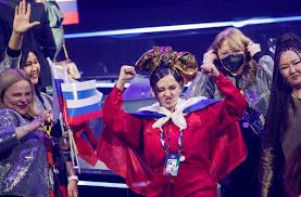 Manizha calls her song for the eurovision song contest a manifesto against prejudice and for more women's rights. Elotqxe0jhidpm