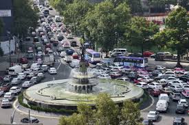 Hoy No Circula 24 de abril de 2026: qué autos no pueden salir en CDMX y Edomex este viernes