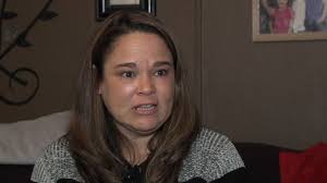 Hotel charges Indiana couple $350 for bad review