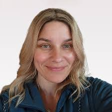 Megan Beardsley's Instagram, Twitter & Facebook