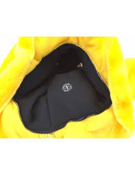 Acquista una varietà dei migliori imitazione borse online da distributori all'ingrosso professionali su dhgate, consegna veloce, alta qualità e prezzo basso. Cuscini Imitazione Fendi Di Modo Queen Ragazza Bella Vestito Di Disegno A Mano Divano Coperte E Plaid Coperture Per Cuscini Elegante Disegno Del Vestito Da Modo Di Opere D Arte Di