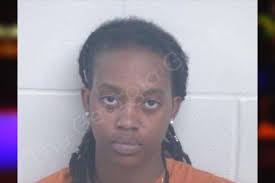 Tonisha Scott's Instagram, Twitter & Facebook