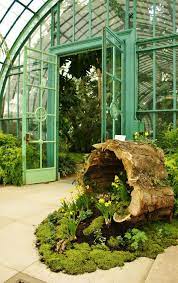 Wooden Log Spring Flroal Arrangement 1 Cottage Garden Woodland Garden Backyard Landscaping