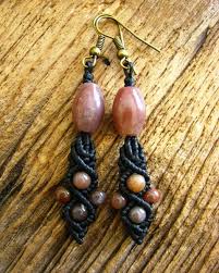 日本より発送 インディアンアゲートマクラメ編み天然石ピアス ヒッピー エスニック micro macrame macrame earrings macrame jewelry