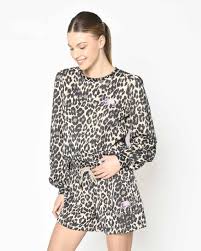 Editor S Pick Nicole Miller Cheetah Print Lounge Set Daily Front Row