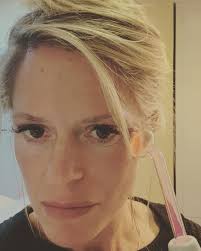 love#natutalfacelifts#workingfromhomeperks this is how we do it😀we are  having a blast #https://sarahwilliams-wellness.com/#coachlifeisthebestlife  @ West Hartford, Connecticut