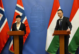 Amennyiben egy adott teljes év deviza árfolyamait szeretné letölteni, kérem válassza ki a megfelelő évet! Uojjamdzce1adm